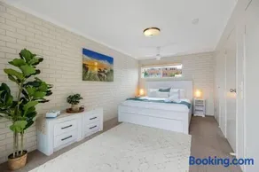 Beach Haven at Alex Heads - Image 3