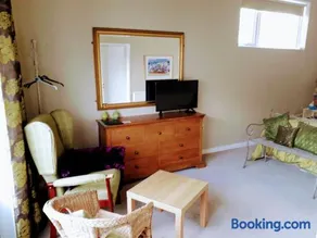 Greencastle B&B - Image 2