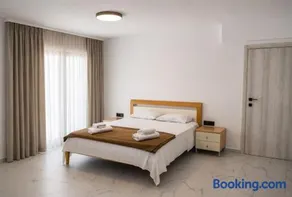 Herodotos Suites - Image 1
