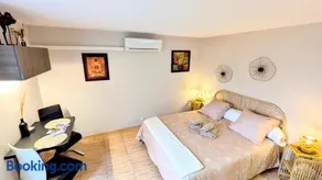 Chambre spacieuse, indépendante, 700m de la gare - Image 3