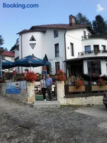 Ancora - Image 1