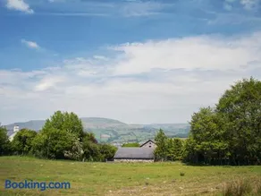 1 Bed in Crickhowell oc-42953 - Image 3