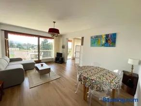 Au Beau Voyage à 2 pas des Thermes - Image 2