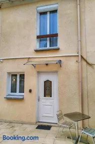 Sibiti, charmant 2 pièces à 20 minutes de Paris - Image 1