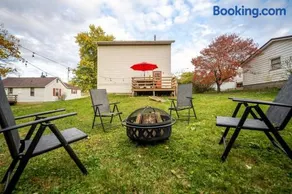 Croquet - Fire Pit - Central Location - Image 3