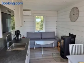 Treehouse Stay with Wood-Fired Hot Tub & Nature! - Image 2