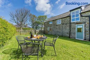 2 Bed in Port Mulgrave oc-t29066 - Image 2