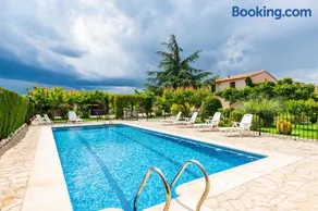 Ferienhaus mit Grill, Terrasse und Garten | Bergblick - Image 1