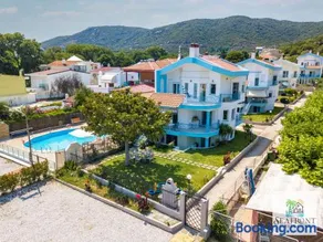 SeafrontGardenHouse - Image 1