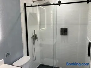 Signature Suite - Image 5