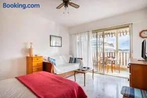 Studio avec terrasse | Vue mer - Image 2