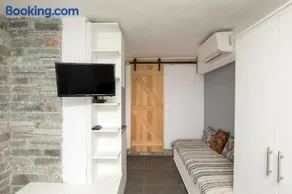 Stone Cozy Studio in Nimporio - Image 1