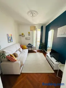 Superbe Appartement 2 pièces Lumineux, Proche de la plage, Climatisé - Image 3