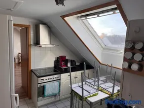 NR 4 DG 2 Zimmer für Firmen und Familien - Image 1