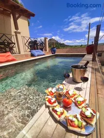 VILLA ENTIERE BELLEVUE - Balnéo - Piscine - Clim - Image 1