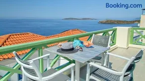 Corali Suites Andros - Image 2