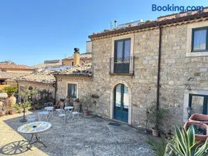 La Carretteria Guest house - Image 3