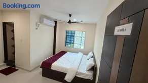 JJ Comfort Hotel - Image 4