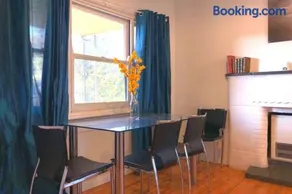 Modern Charming Miners’ Cottage +Free Internet - Image 4
