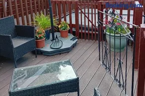 Cosy Cabin with Hot Tub & Sauna in East Wemyss - Image 2