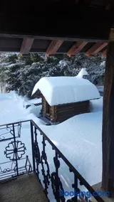 Chalet Blanc "Coeur Sapin" - Image 4