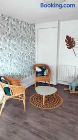 Gîte 3 étoiles de 100m2- piscine partagée - Image 2