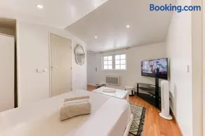 Suite Chalet Cosy Close to CDG and Disneyland Paris - Image 3