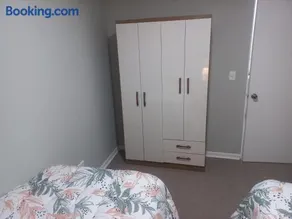 Departamento primer piso a 5 minutos del centro con estacionamiento - Image 3