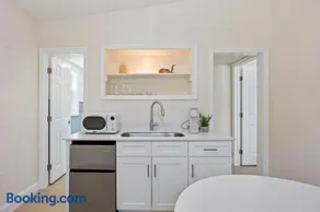 Driftwood Den - Image 1