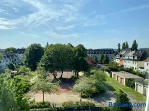 Ruhige Gästezimmer in Bonn mit Gemeinschaftsbad & Küche - Image 4