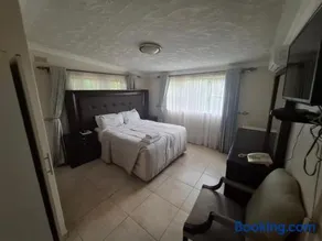 Premier Guest Lodge and Airport Shuttle Services - Image 5