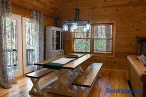 Hidden Honey Hole Cabin - Image 3
