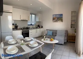 Elounda Canali Apts - Image 1