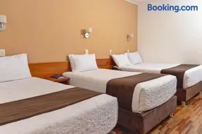 El Meson Hotel Tacna - Image 4