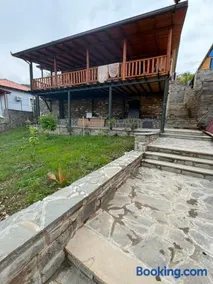 The Canyon House - Image 4