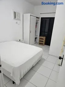 Apartamento à 800mts da praia da Enseada - Image 5
