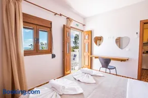 Enalia Suites - Image 2