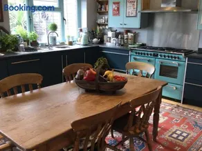 Little Basset - Image 2