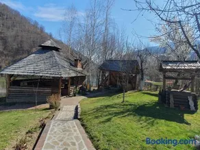 Casa Bucureasa - Image 1