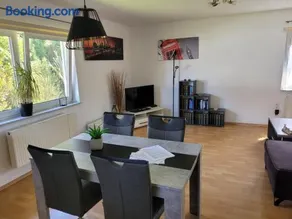 Ferienwohnung mit Terrasse für bis zu 4 Personen - Image 2