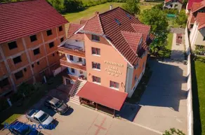 Pensiunea Casa Porojan - Image 2