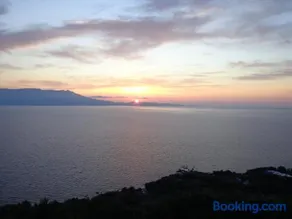 Michalis Holiday Home - Image 3