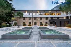 Villa Rossa Luxury & Spa Residence - Image 3