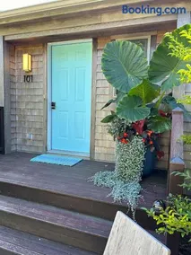 Bayberry Beach House - Image 3