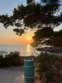 Apartmani "Nikola" Seaview - Ivan Dolac, Hvar - Image 2
