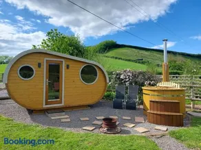 Steam and Stars Luxury Glamping - Image 3