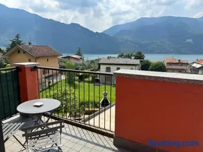 Leon Home - Lake view apartment for 5 guests - Image 1
