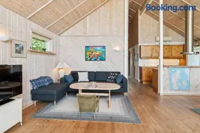Cosy Cottage With Open View Of The Meadow - Image 5