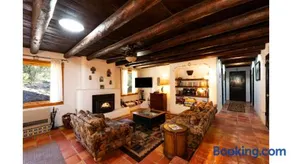 Retreat in Taos Foothills - Image 4