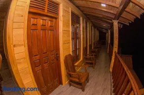 Tea Breeze Motel - Image 3
